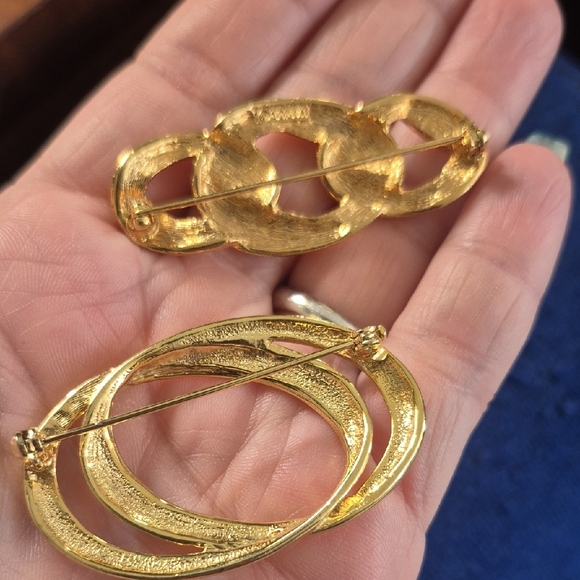 Vintage Gold Tone One Napier Bundle Of 2 Brooches - Picture 3 of 6